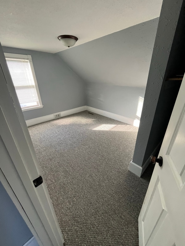 Building Photo - 231 2nd St