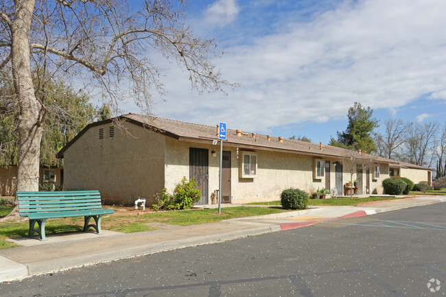 Primary Photo - Madera Gardens