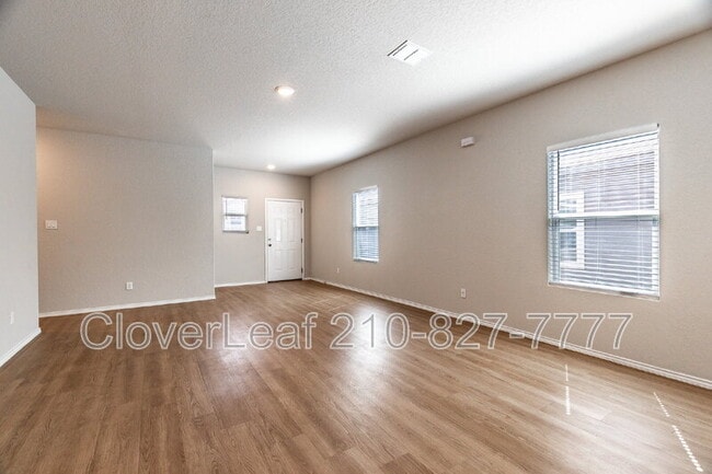 Building Photo - 14635 Hackamore Wy