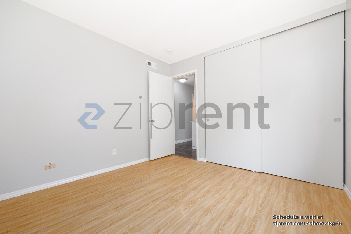 Building Photo - 10959 Bali Ln
