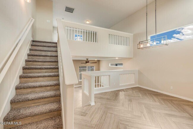 Building Photo - 123 Ruth Trl