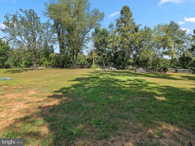 Building Photo - 11311 Stuart Mill Rd