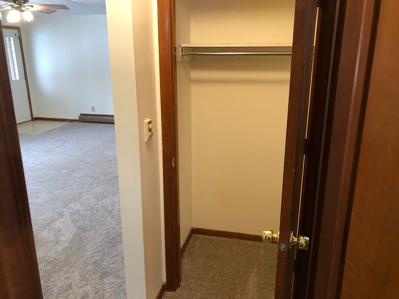 Hall Closet - 36287 Behm Dr