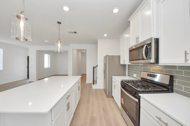 Building Photo - 1043 Cedar Pl Ln