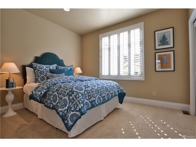 Building Photo - 4bd/3.5ba Kirkland House