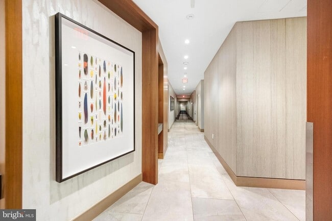 Building Photo - 145 Riverhaven Dr