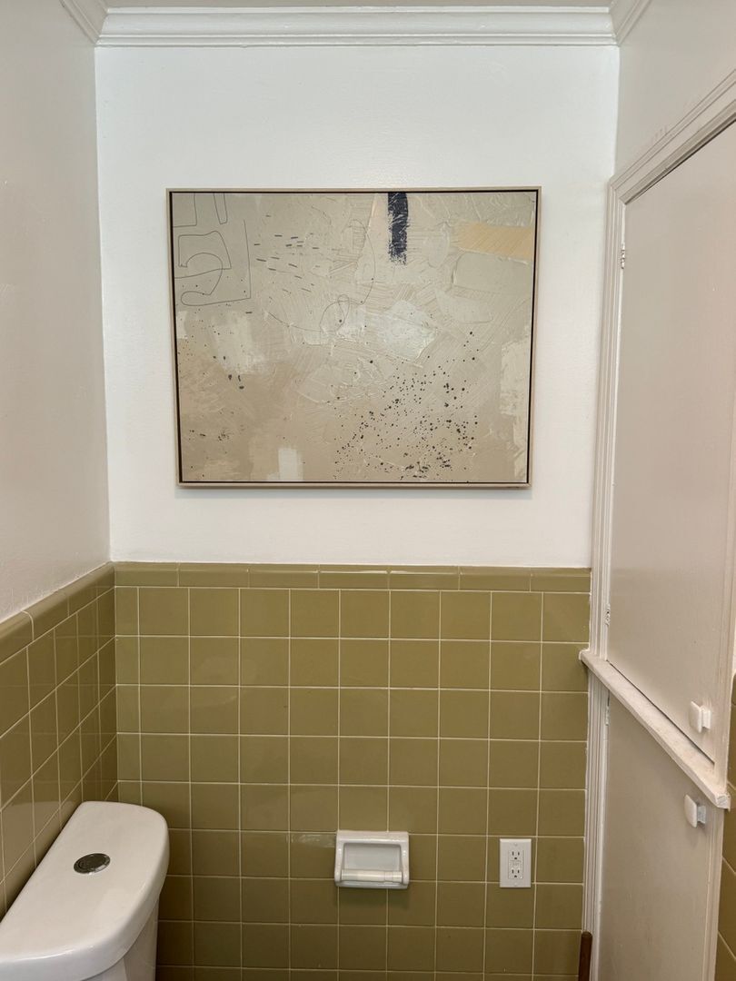 Building Photo - 303 Sawyer St