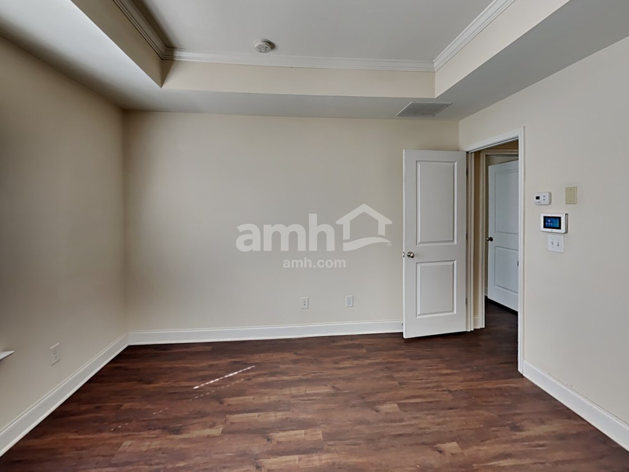 Building Photo - 2465 Beal St