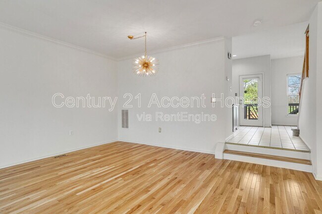 Building Photo - 21217 Millwood Square