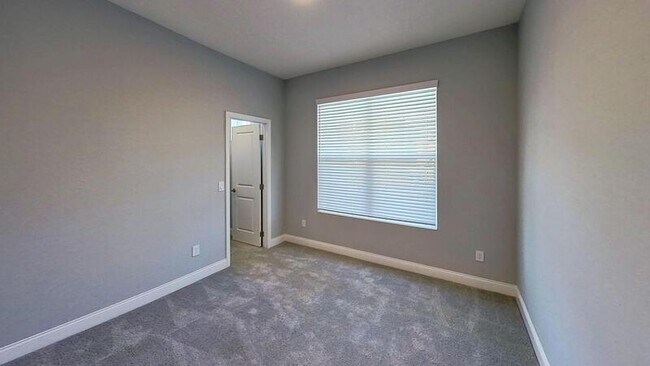 Building Photo - 640 Becklow St