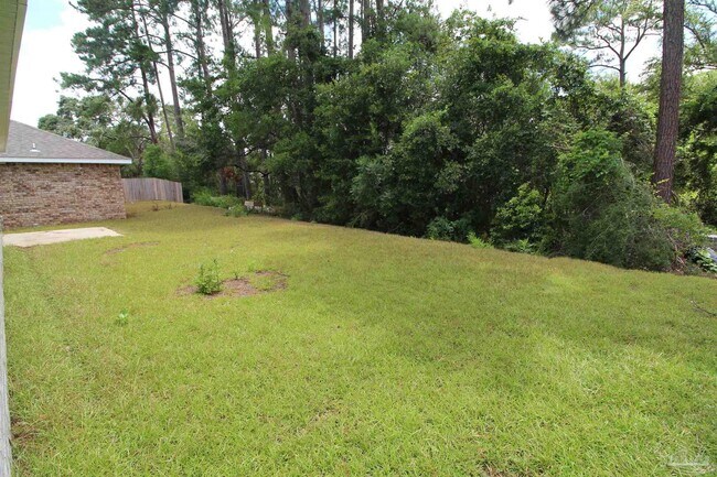 Building Photo - 7818 Lakeside Oaks Dr