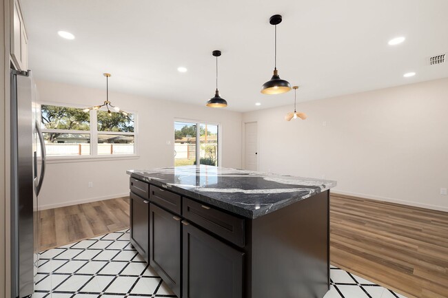 Building Photo - A Fresh Start on Orchid Ave!