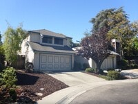 Building Photo - Gorgeous 3BR/2BA Two-Story Home with High ...