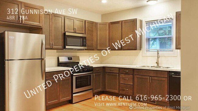 Building Photo - Pre-Lease | Available 7/21/25 | Unique 4 B...