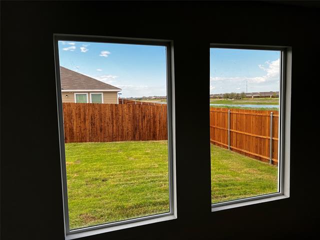 Building Photo - 302 Mahogany Ln