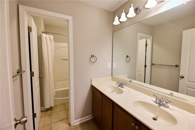 Building Photo - 5930 Falls Landing Dr