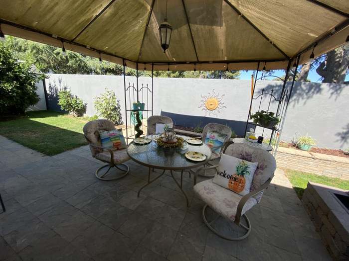 Building Photo - 2 Six Flags Cir