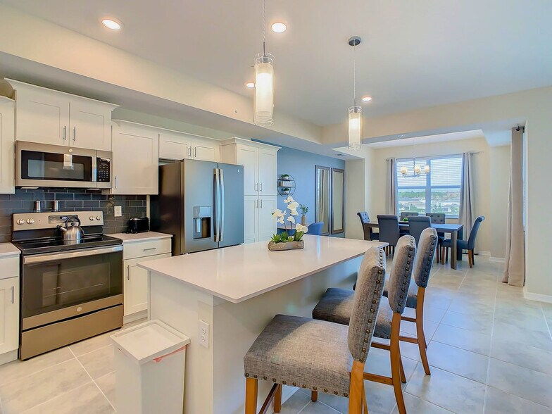 Building Photo - 3151 Paradox Cir