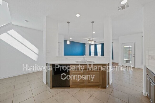 Building Photo - 9683 Shorebird Ln