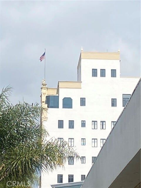 Building Photo - 140 Linden Ave