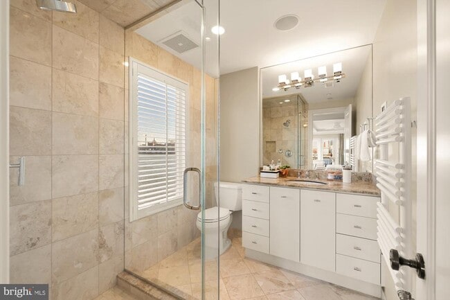 Building Photo - 622 Ponte Villas N