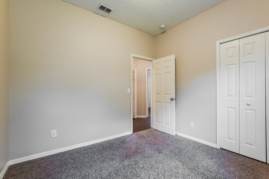 Building Photo - 14693 Kristenright Ln