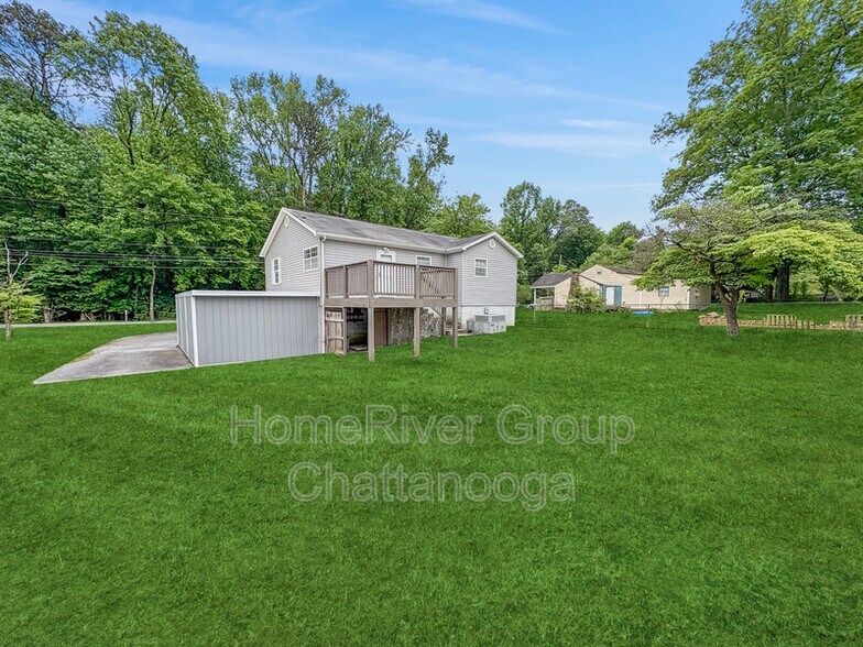 Building Photo - 11641 Guth Rd