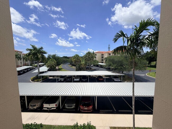 Building Photo - FIRST MONTH'S RENT FREE! 2/2 Condo in SW Cape Coral, Resort Style Living!