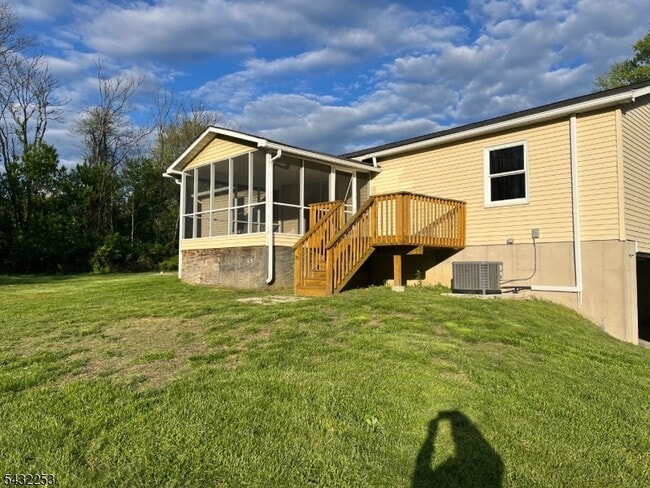 Building Photo - 31 Countryside Rd