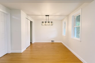 Building Photo - 6136 S Kildare Ave