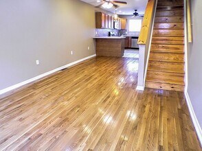 Building Photo - Two Bed Point Breeze Townhouse