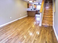 Building Photo - Two Bed Point Breeze Townhouse