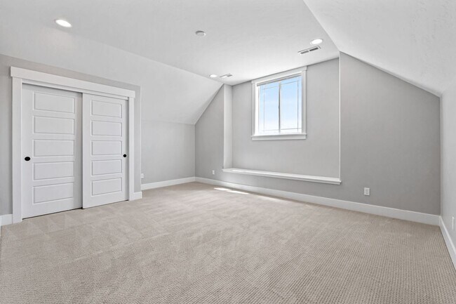 Building Photo - 1564 W Whistleberry St
