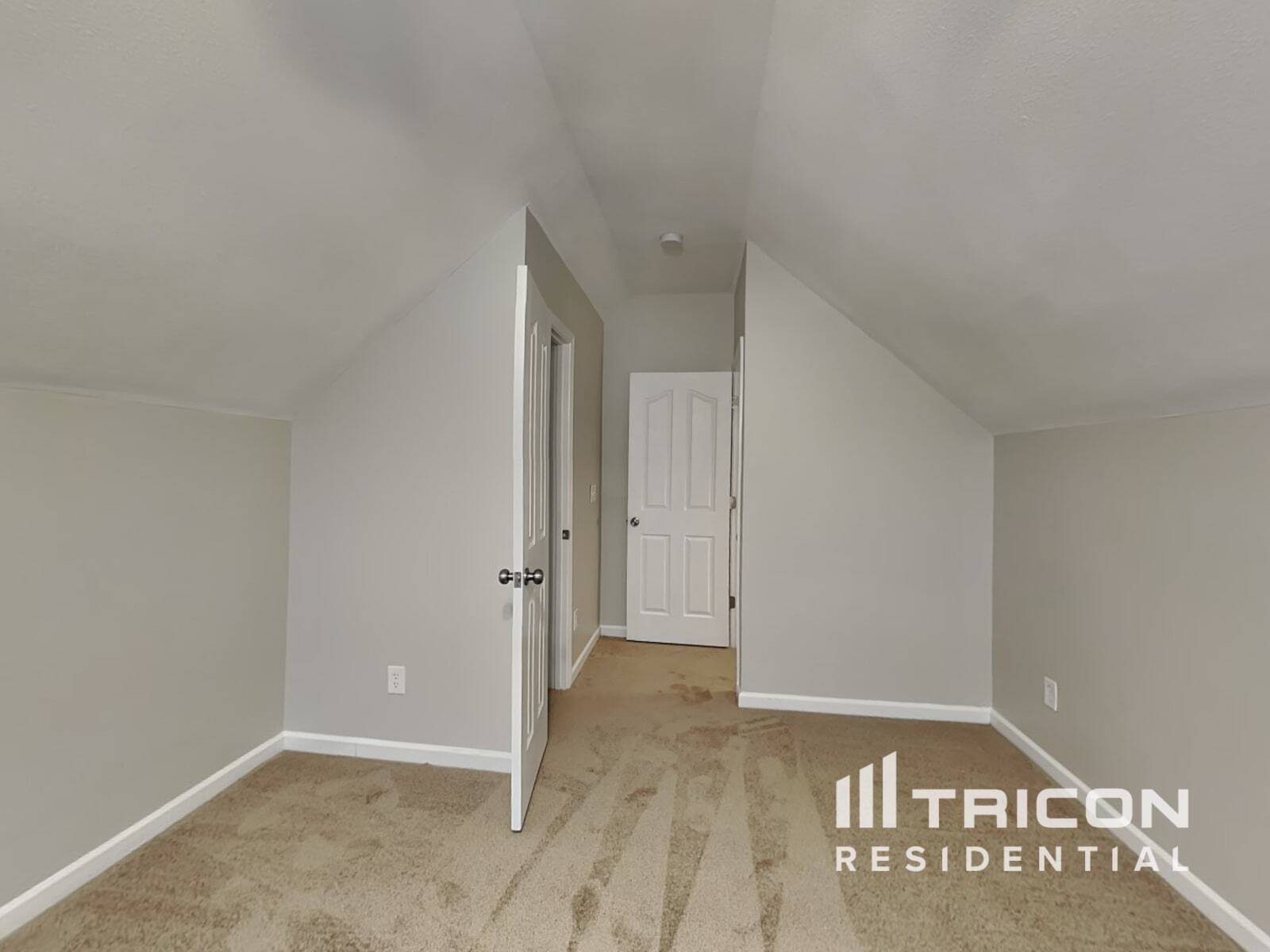 Building Photo - 7120 Winding Cedar Tr