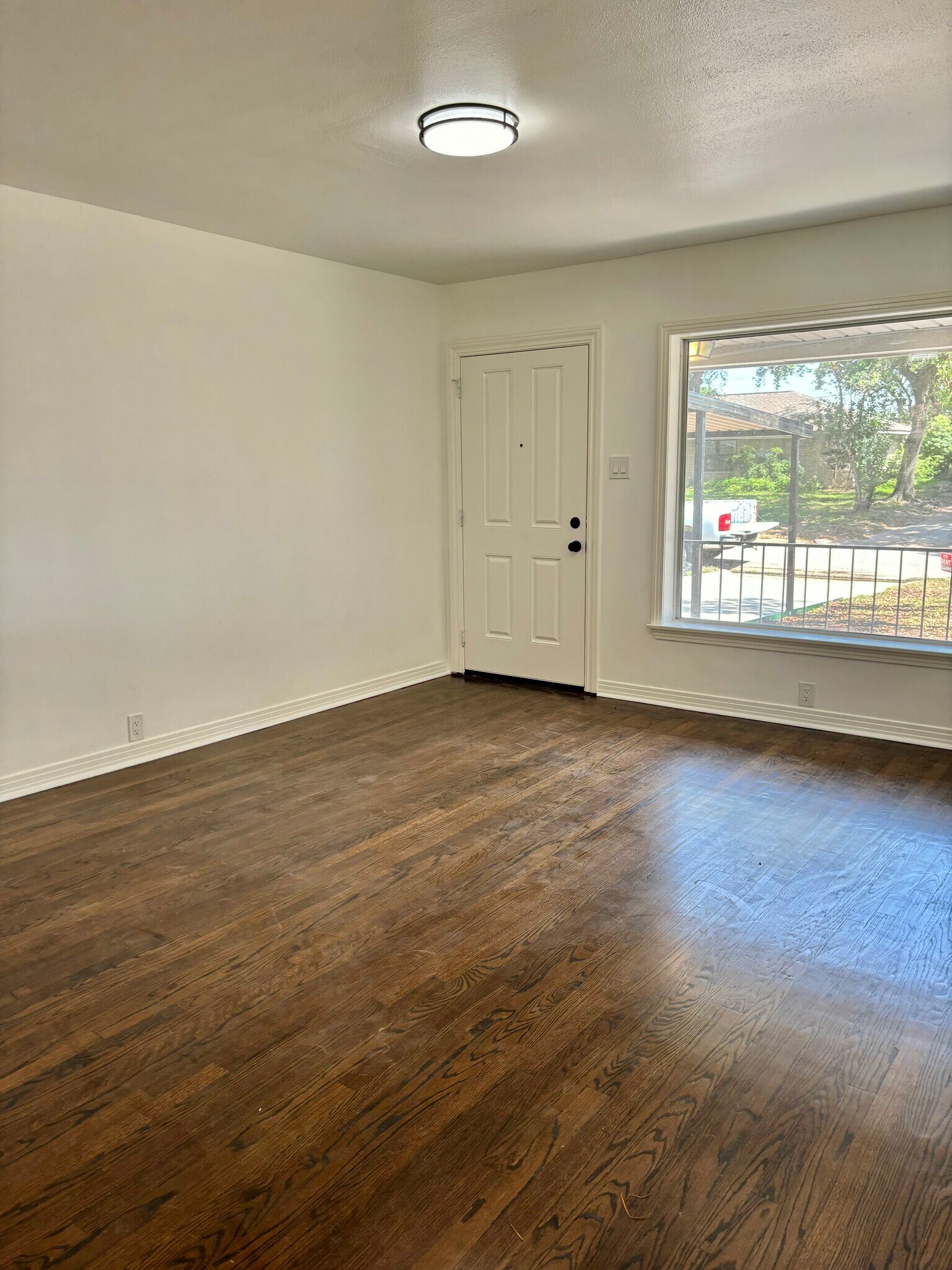 Building Photo - 1635 Wilde Rock Way