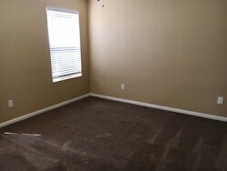 Building Photo - 16115 Catbird Ct