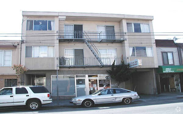 Building Photo - 2832-2840 San Bruno Ave