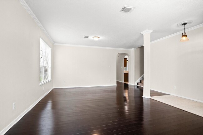 Building Photo - 21930 Holly Branch Dr