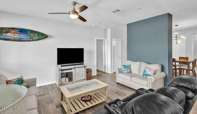 Building Photo - 992 Stamfordham Dr