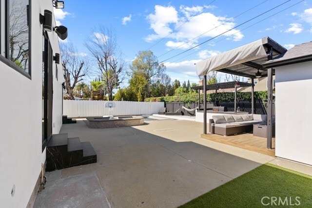 Building Photo - 23143 Leonora Dr