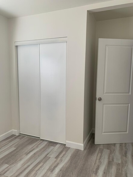 Building Photo - 4302 Muscatel Ave