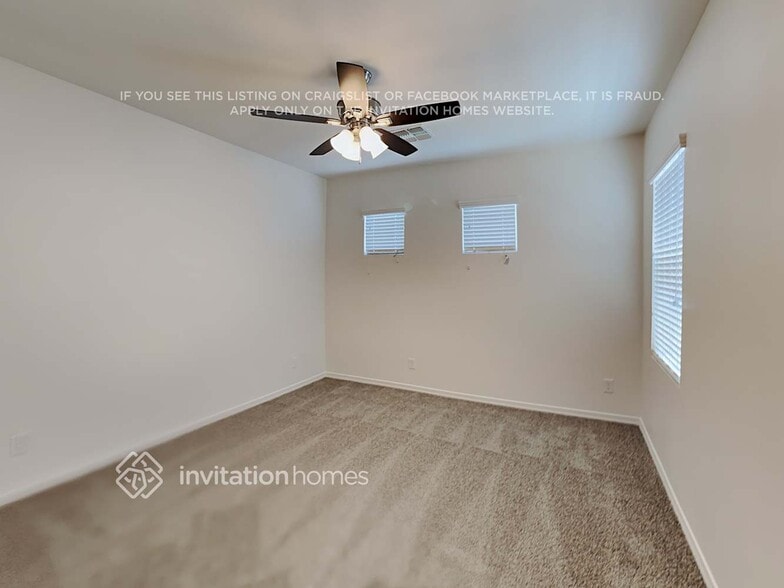 Building Photo - 1531 E Shannon St