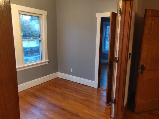 Building Photo - 308 Hoboken Rd