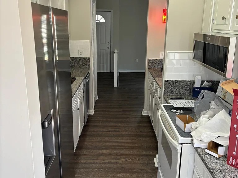 Building Photo - 2428 Birnen Dr