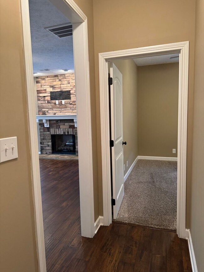 Building Photo - Crosswinds Subdivision! Beautiful 2 Story ...