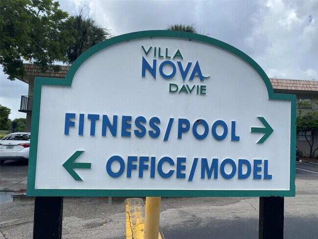 Building Photo - 6800 Nova Dr