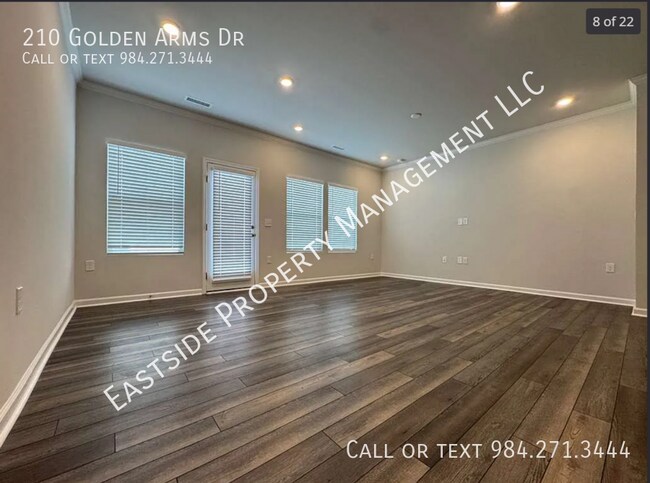 Building Photo - 210 Golden Arms Dr