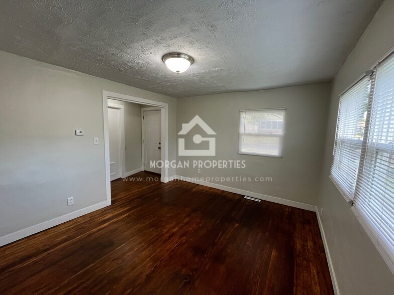 Building Photo - 1402 Walton St
