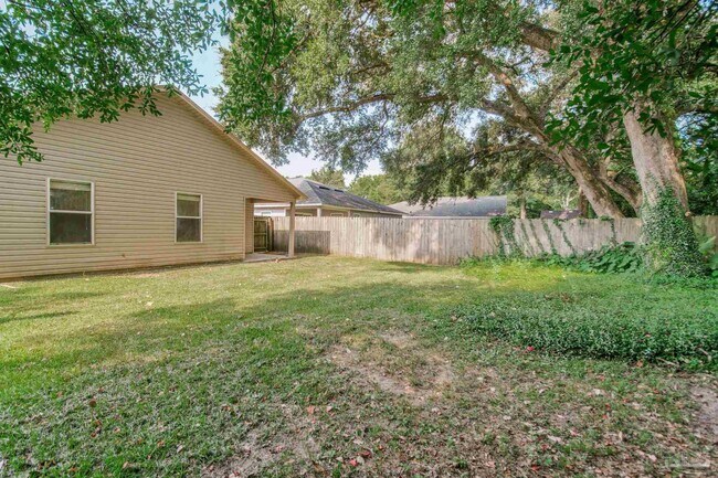 Building Photo - 7933 Nalo Creek Loop