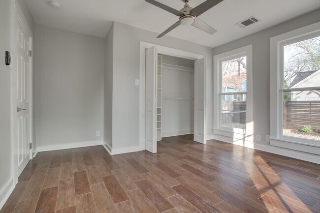 Building Photo - 4500 Avenue H